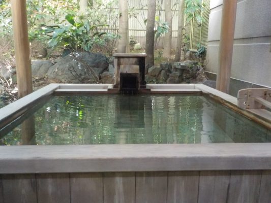 山代温泉　たちばな　四季亭