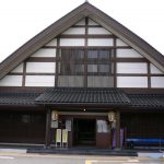 【まちなか天然温泉 ゆくりえ】烏龍茶色をした天然温泉