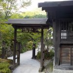 【福地温泉 草円】古民家移築の宿の温泉を外湯で利用