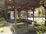 【平湯温泉 平湯足湯公園】旅の疲れを濁り湯の足湯で癒せます