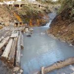 【登別温泉 大湯沼川 天然足湯】源泉かけ流し白濁湯の無料足湯