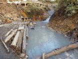 【登別温泉 大湯沼川 天然足湯】源泉かけ流し白濁湯の無料足湯