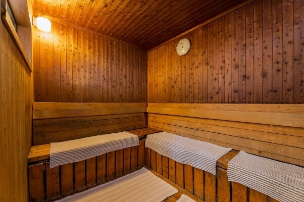 花山温泉　薬師の湯